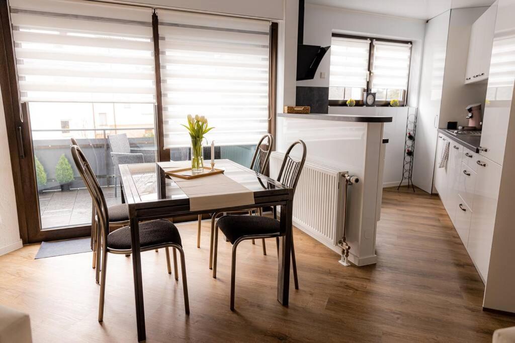 Wohnung Hirschhoehe Im Taunus Neu-Anspach Exteriör bild